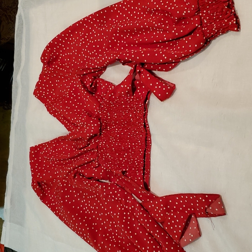 Top - Picture 2 of 4